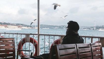 开云官方-《太阳替补席贡献有限，球队深度成疑》，太阳替补中锋