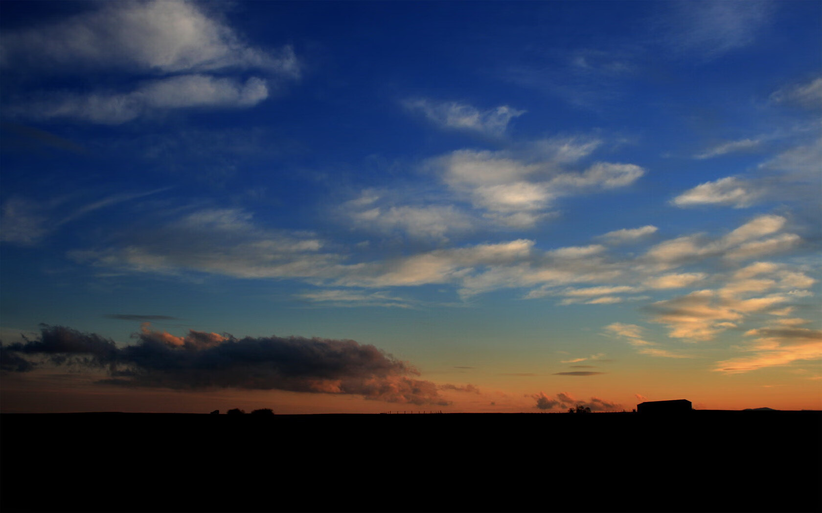 拜仁通过“战术角球”创造关键进球机会