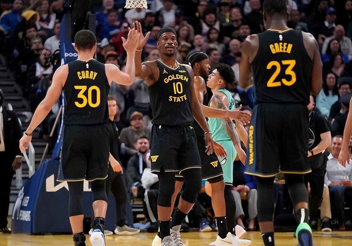 包含开云体育：NBA官方公布新赛季赛程：湖人揭幕战对阵掘金，看点十足的词条